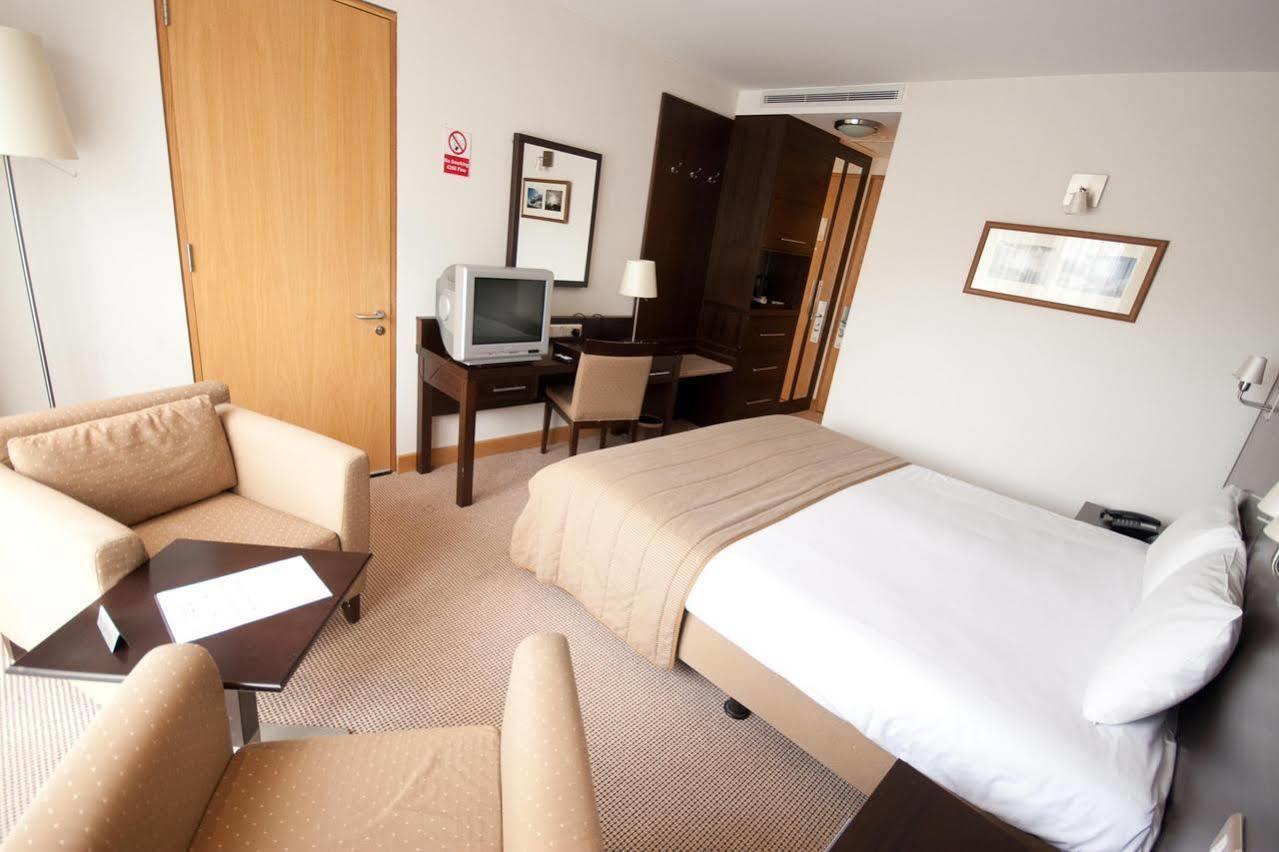 White Sands Hotel Portmarnock Bagian luar foto