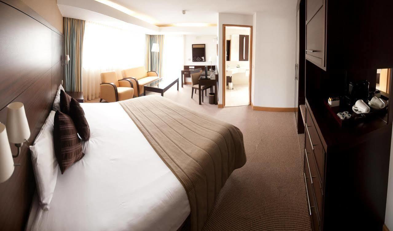 White Sands Hotel Portmarnock Bagian luar foto